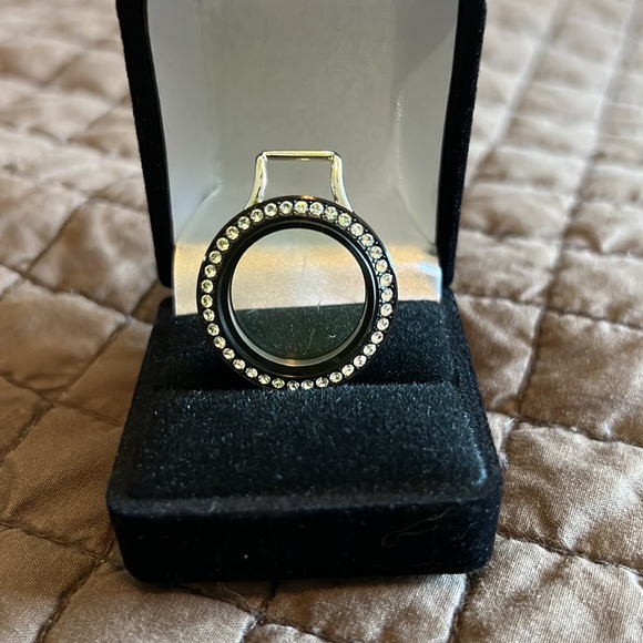 Origami Owl Living Lock - Picture 3 of 6